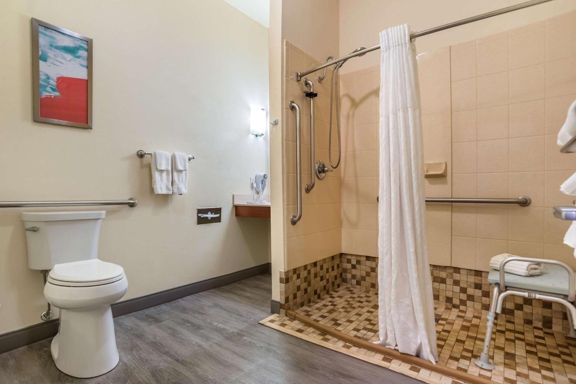 Comfort Inn & Suites Crestview Ngoại thất bức ảnh