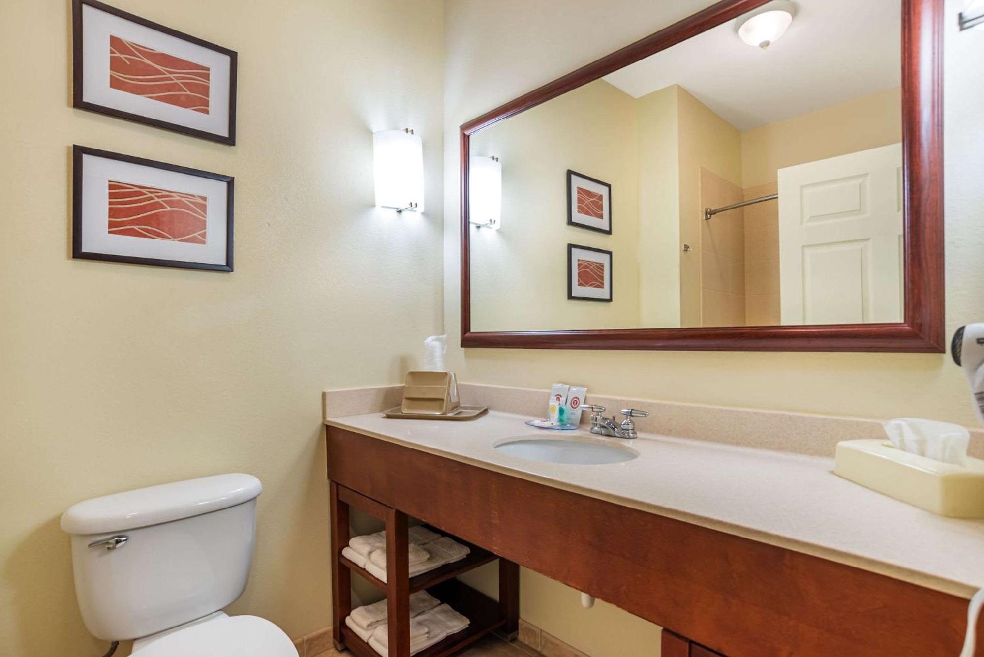 Comfort Inn & Suites Crestview Ngoại thất bức ảnh