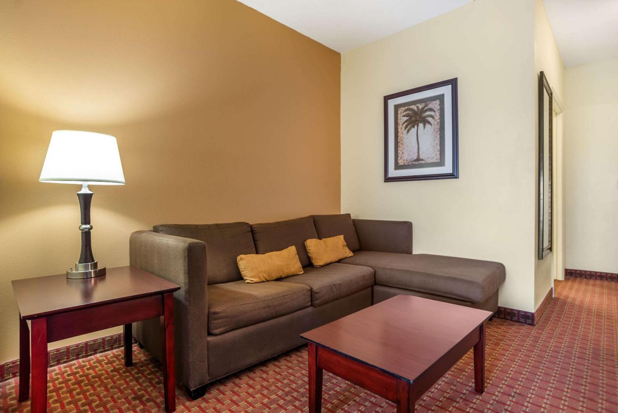 Comfort Inn & Suites Crestview Ngoại thất bức ảnh
