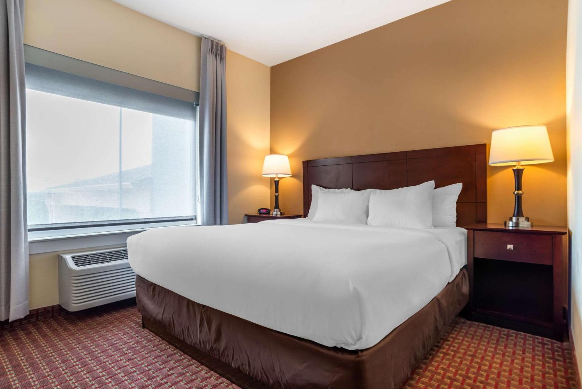 Comfort Inn & Suites Crestview Ngoại thất bức ảnh